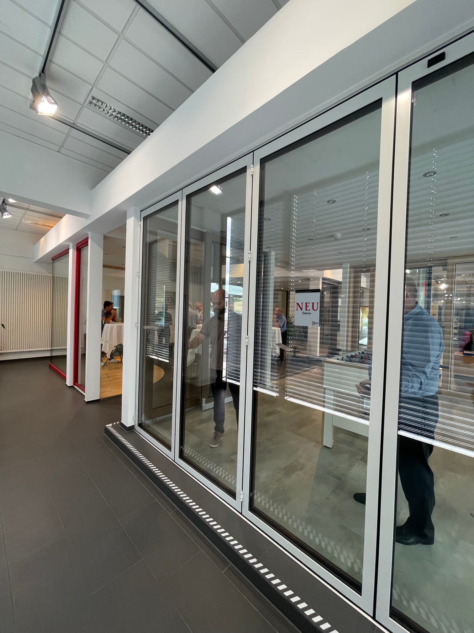 SAUC64 Premium Aluminium Sliding Door, Max Sound Insulation, 64mm Glass, 8m Height, 2000kg, Full Automation, Bulletproof, Balustrade Ready, Luxury Projects & Smart Homes